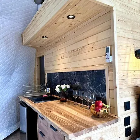 Domek Kopulowy Ojcow Glamp, Apartament Delux, Na Wylacznosc Wola Kalinowska Exterior foto